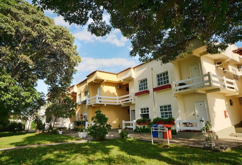 Hotel Guarapousada