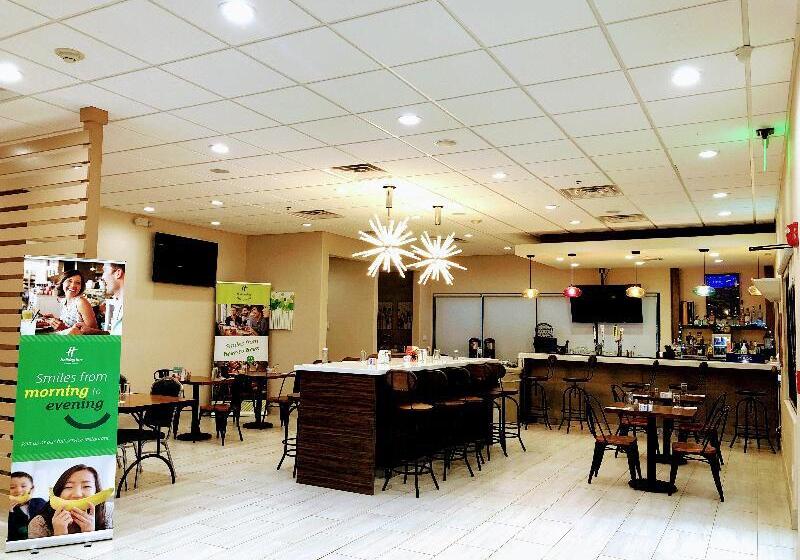 هتل Holiday Inn Brownsville, An Ihg