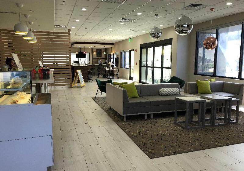 هتل Holiday Inn Brownsville, An Ihg