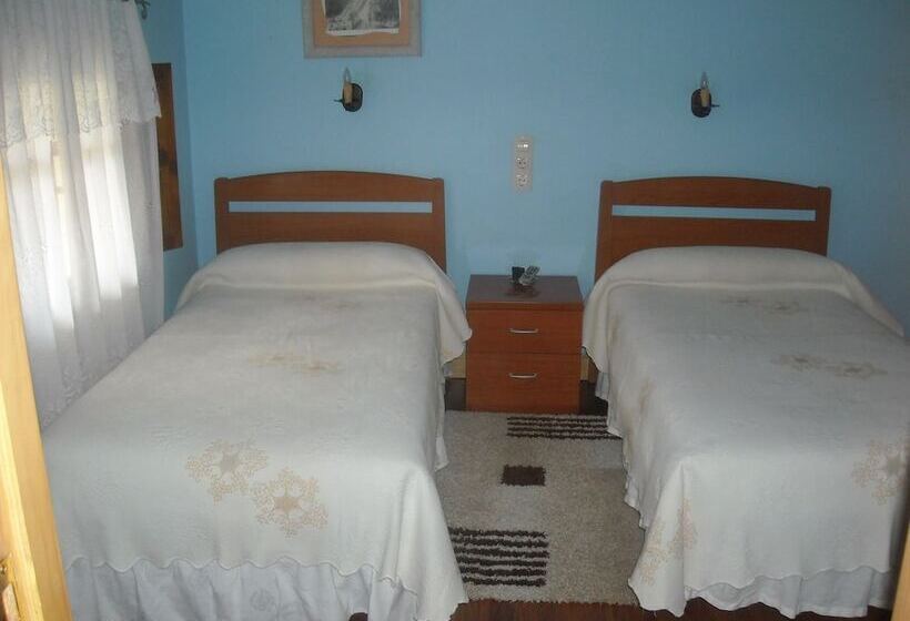 בית מלון כפרי Hostal Paratene
