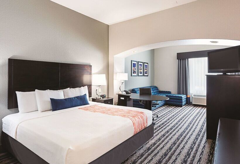 هتل La Quinta By Wyndham San Antonio Northwest