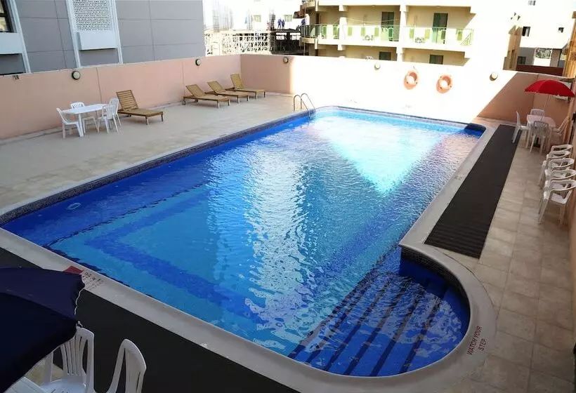 Monroe Hotel & Suites