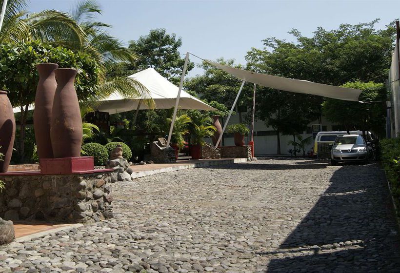 Hotel Montroi & Fitness