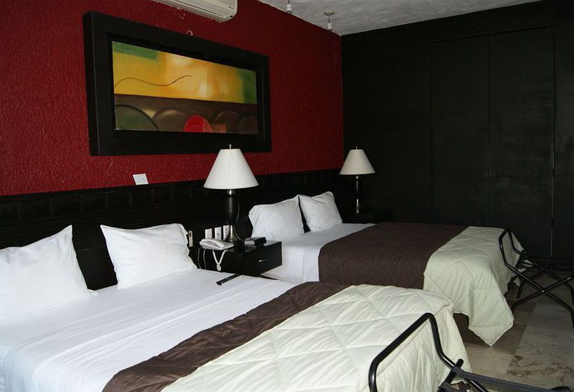 Hotel Montroi & Fitness