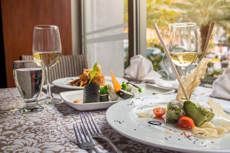 فندق Plaza Pelicanos Club Beach Resort All Inclusive