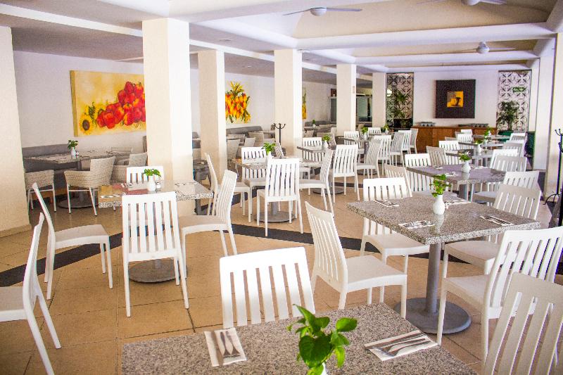 فندق Plaza Pelicanos Club Beach Resort All Inclusive