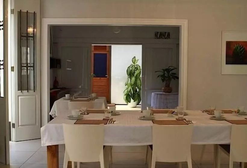 ホテル Pousada Casa Da Vitória