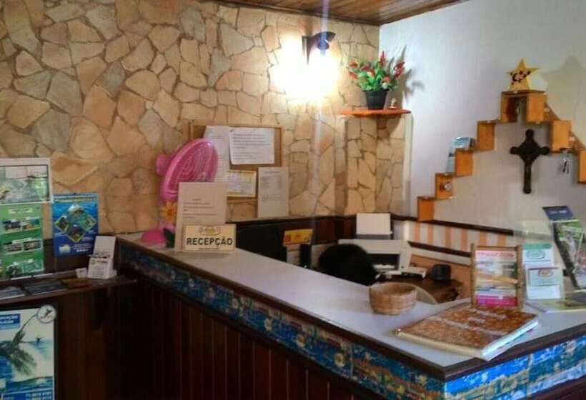 בית מלון כפרי Pousada Montreux