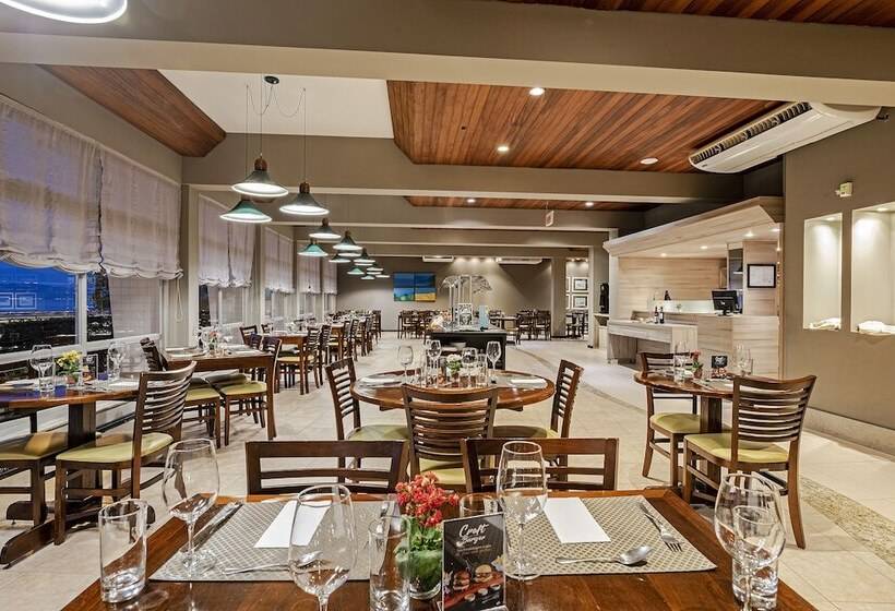 בית מלון כפרי Slaviero Baia Norte Florianopolis