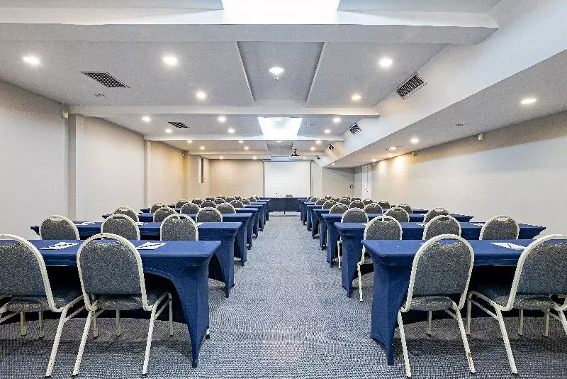 Отель Slaviero Baia Norte Florianopolis