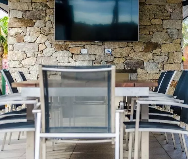 Mclaren Vale Motel & Apartments