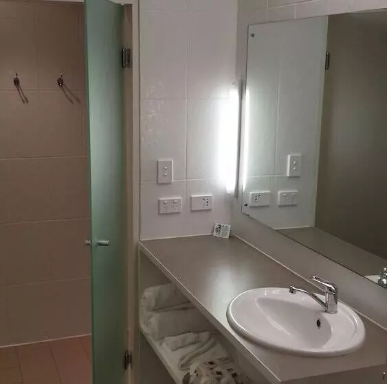 Mclaren Vale Motel & Apartments