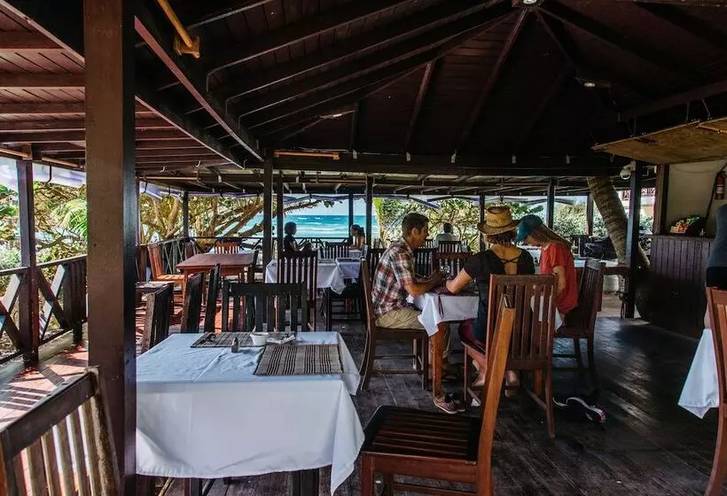 Ocean Spray Apartments