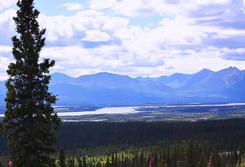 Hotelli Alpine Creek Lodge