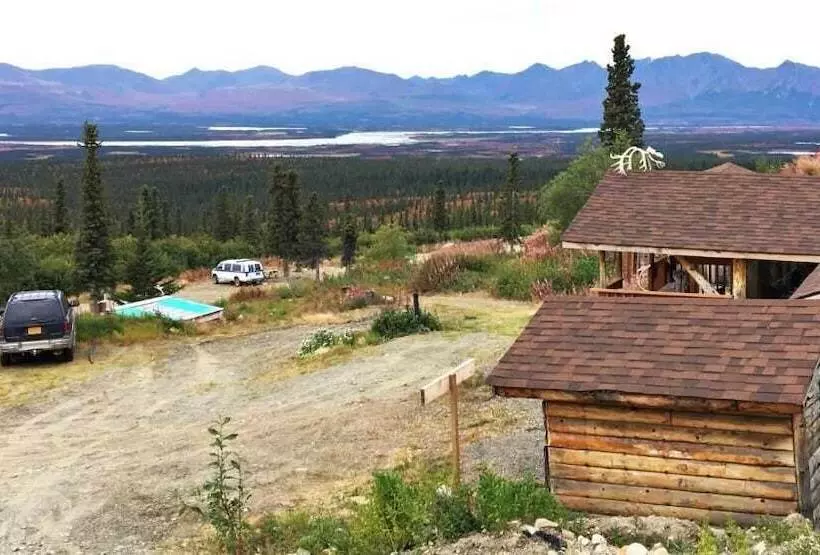 Hotelli Alpine Creek Lodge