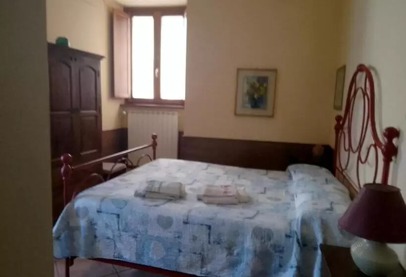 Hotelli B&b Le Buche Casa Storica