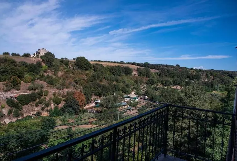 Hotelli B&b Le Buche Casa Storica