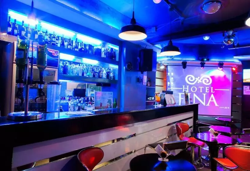 ホテル Fina