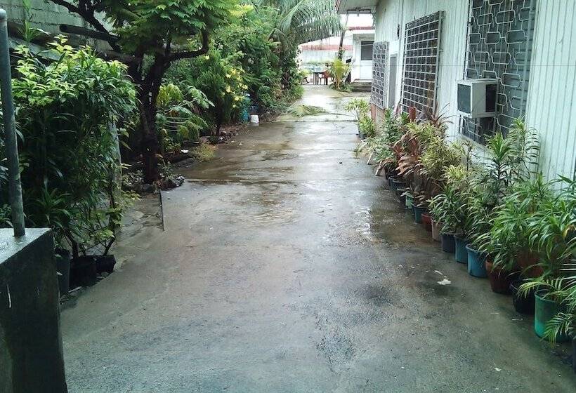 בית מלון כפרי Gapuz Bnb Inn