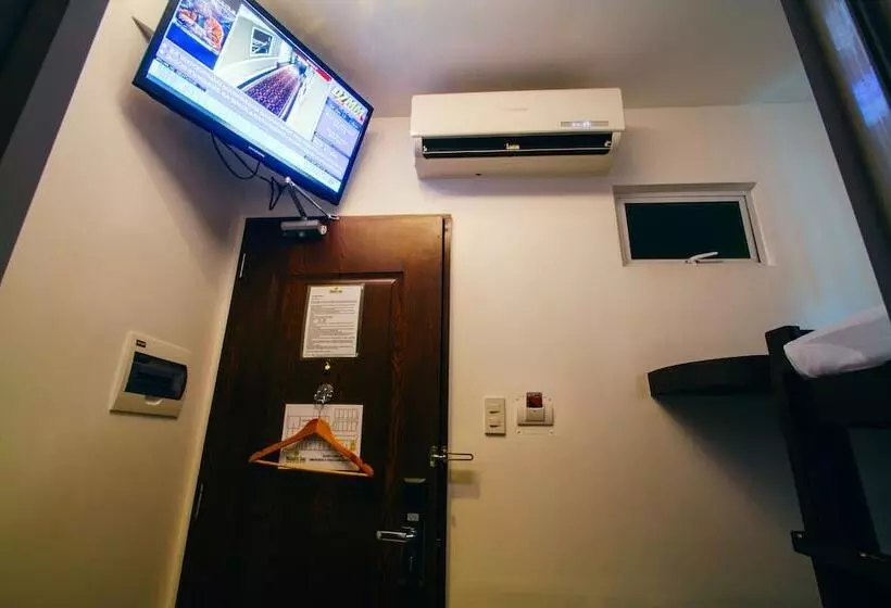 Hotelli Jj Midcity Inn