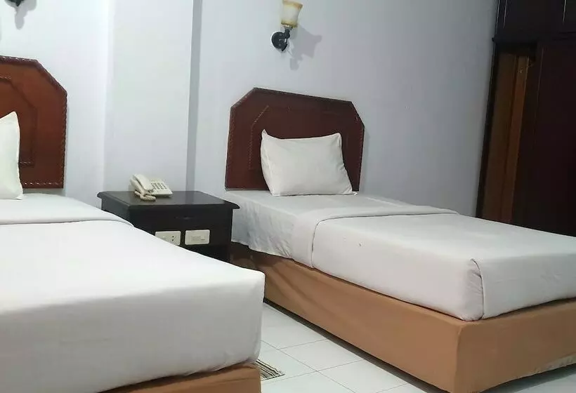 Hotelli Chitra By Oyo Rooms
