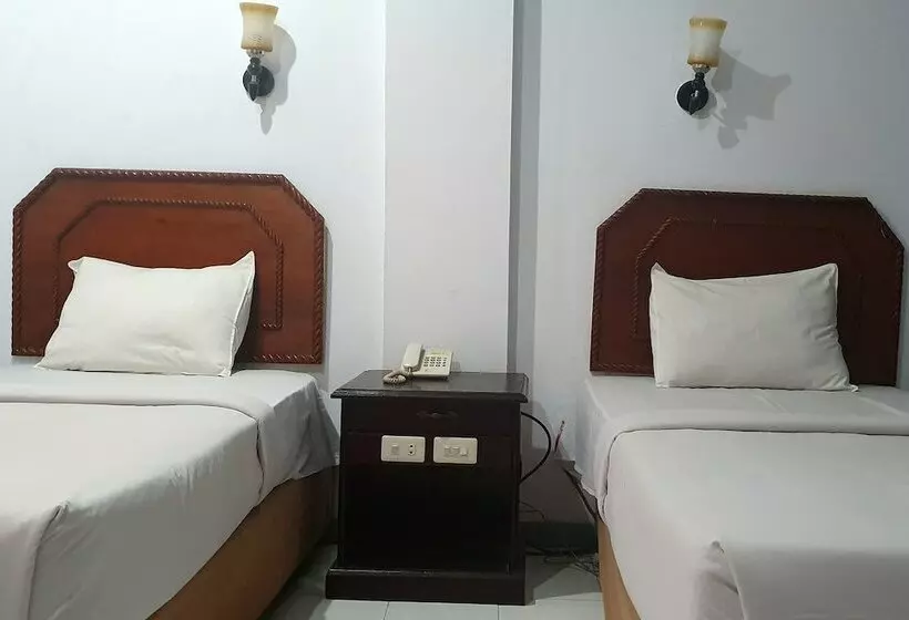 Hotelli Chitra By Oyo Rooms