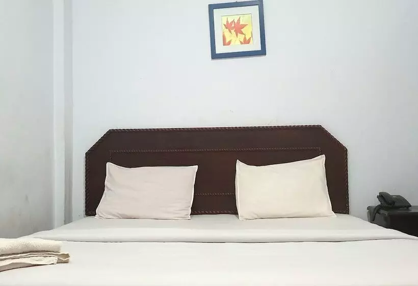 Hotelli Chitra By Oyo Rooms