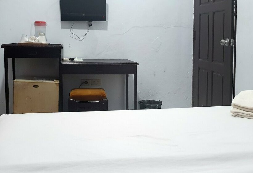 Hotel Chitra By Oyo Rooms