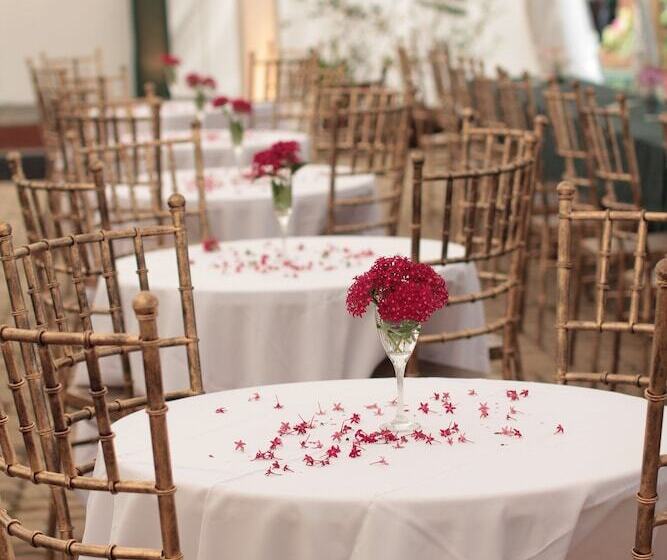 Hotel Dahilayan Forest Park Resort