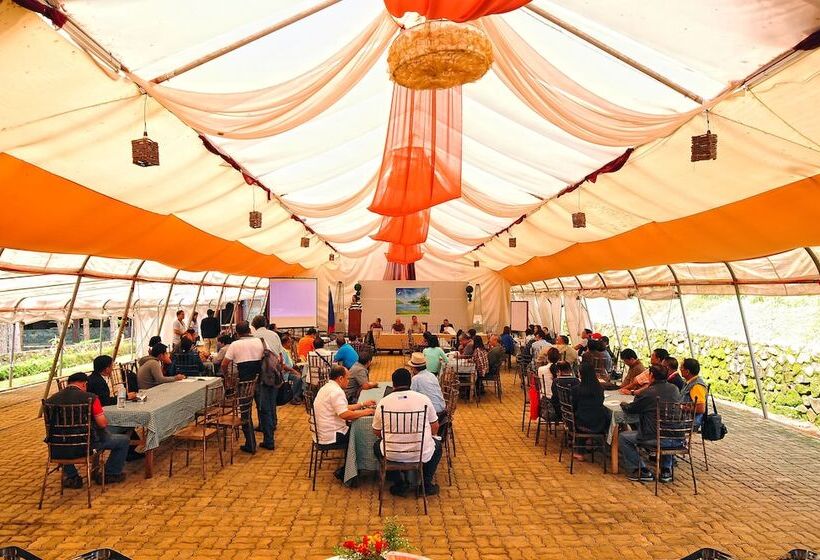 Hotel Dahilayan Forest Park Resort