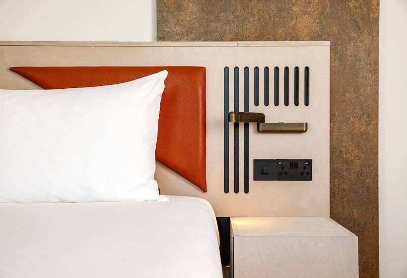 فندق Spark By Hilton London Romford