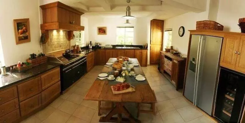 هتل Maison D'hôtes Coignet