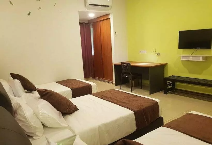 Hotelli Pangkor Holiday Resort