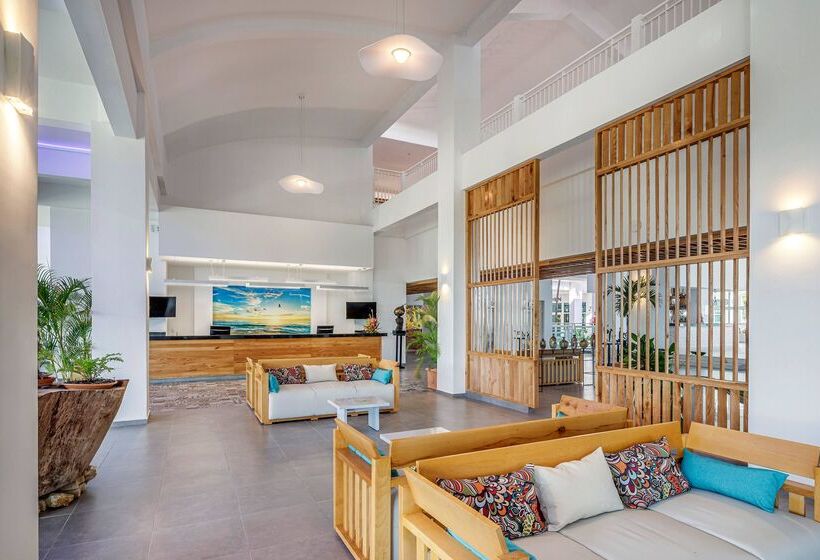 هتل Sol Caribe Beach