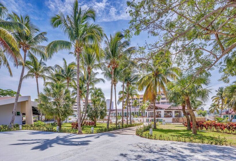 هتل Sol Caribe Beach