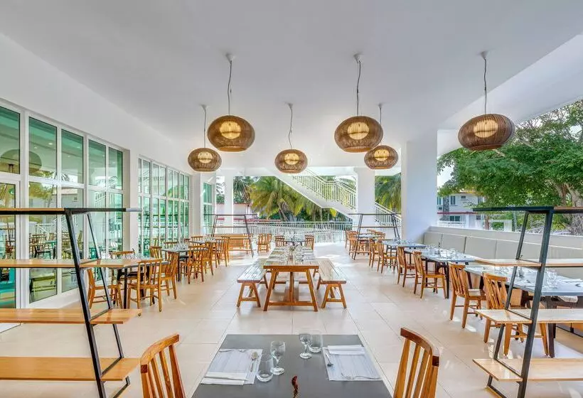 ホテル Sol Caribe Beach