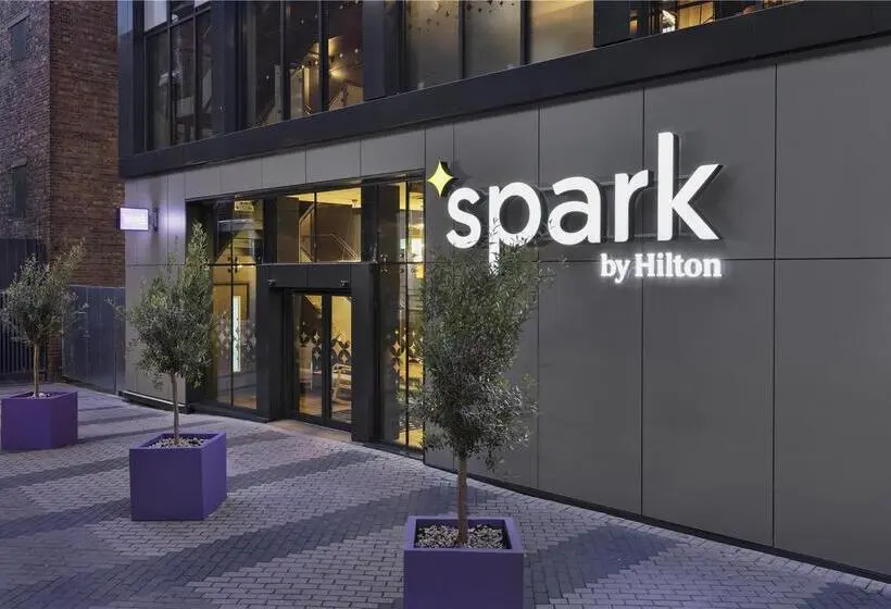 ホテル Spark By Hilton London Romford