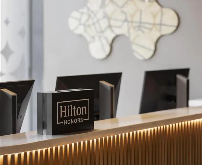 ホテル Spark By Hilton London Romford