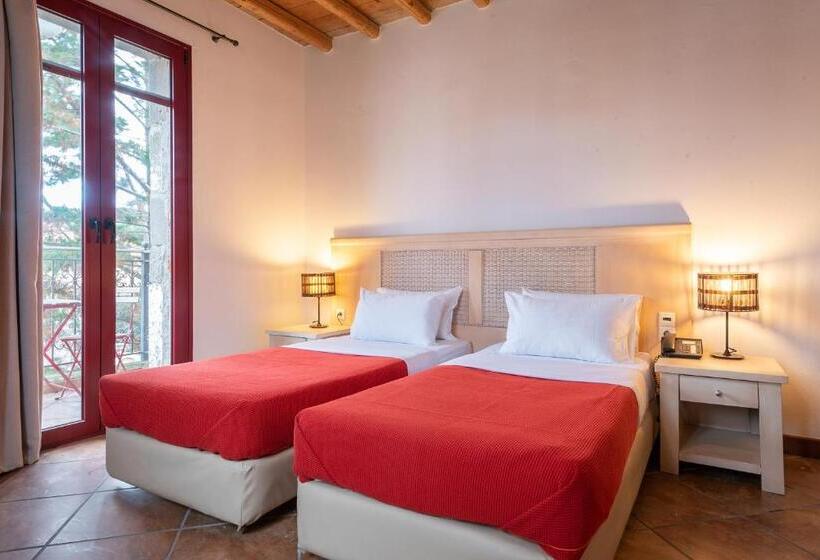 ホテル The Varos Residences