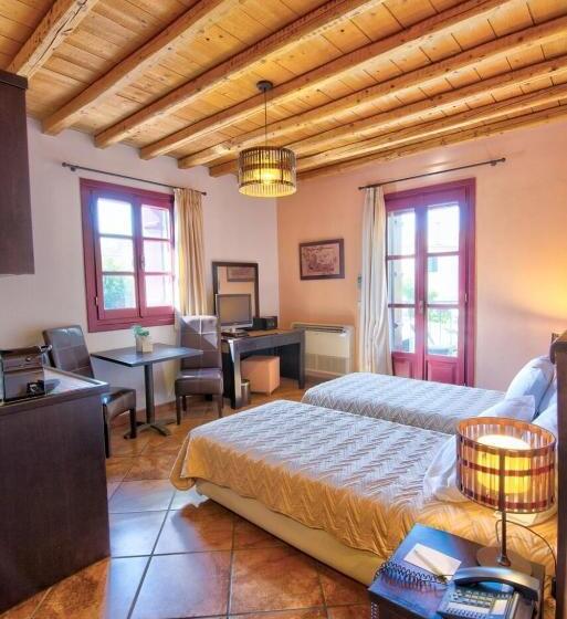 ホテル The Varos Residences