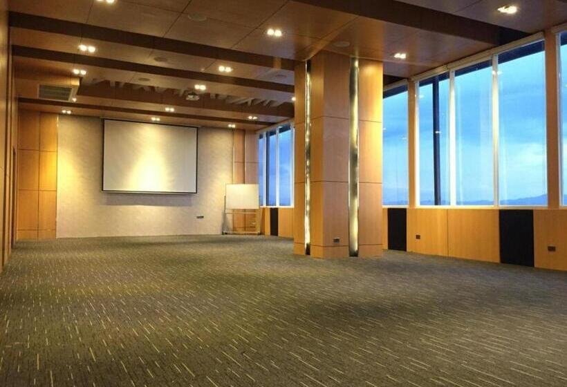 The Vista Hotel By Satit Group