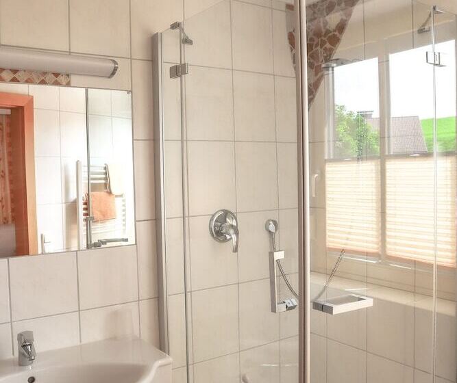 پانسیون Gasthof Brückenwirt