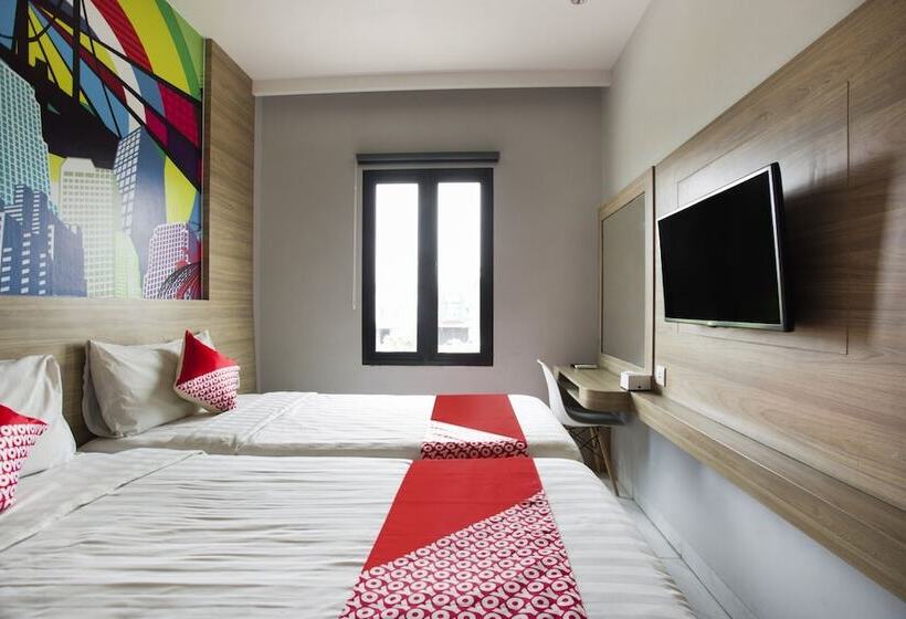 בית מלון כפרי Collection O The Regia Tambun