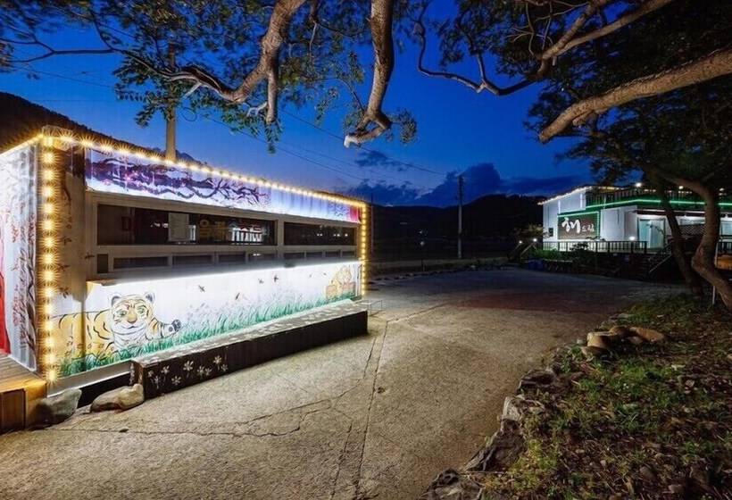 Отель Namhae Dream Pension