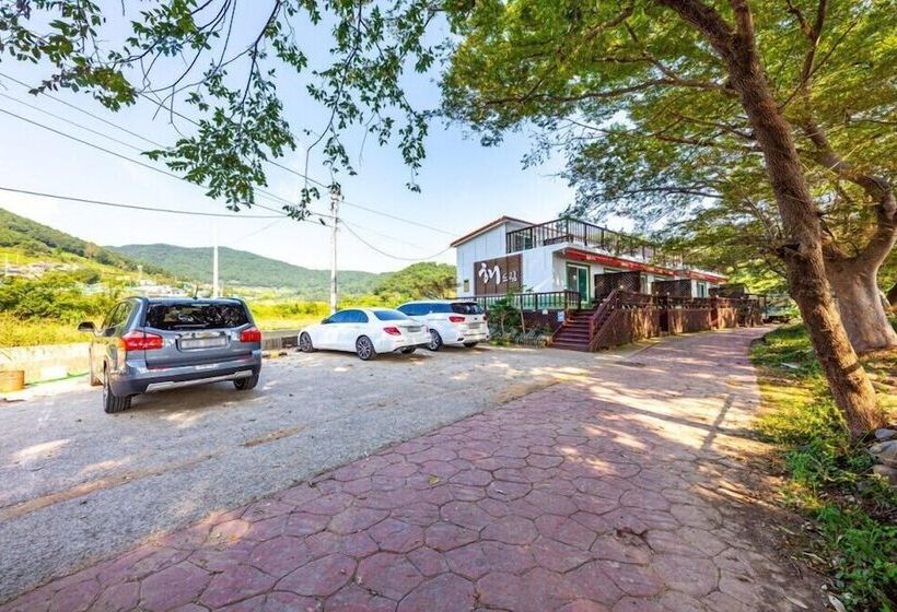 Отель Namhae Dream Pension