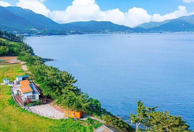 Отель Namhae Dream Pension
