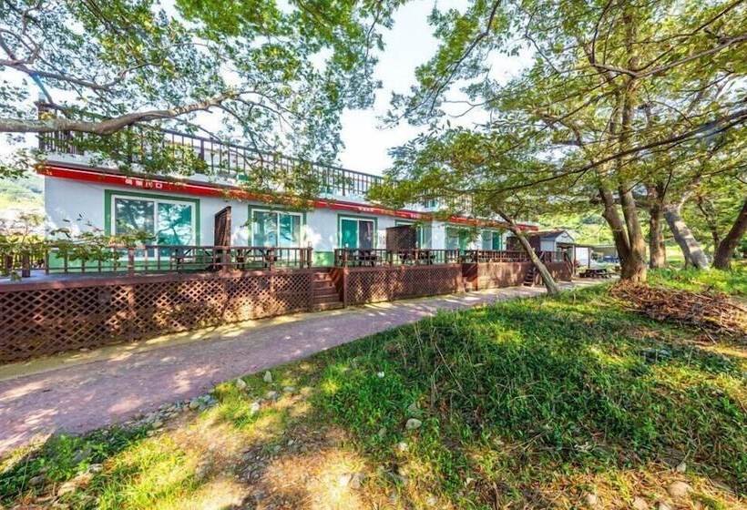 Отель Namhae Dream Pension