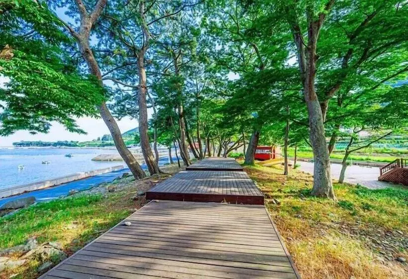 Hotelli Namhae Dream Pension