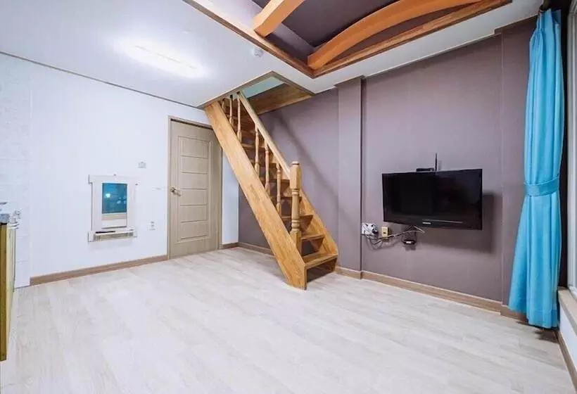 Hotelli Namhae Dream Pension