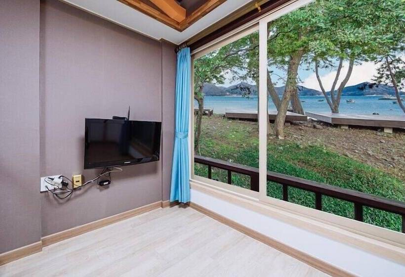 Отель Namhae Dream Pension